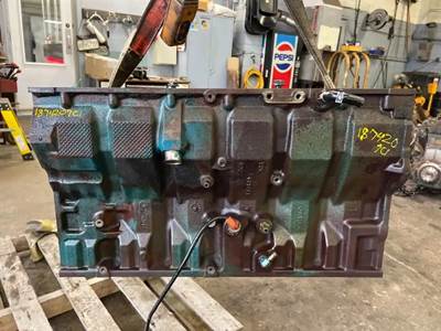 International MaxxForce DT Engine Block / Cylinder Block