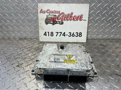 Isuzu 4HK1TC Engine Control Module (ECM) for a 2004 GMC W5500