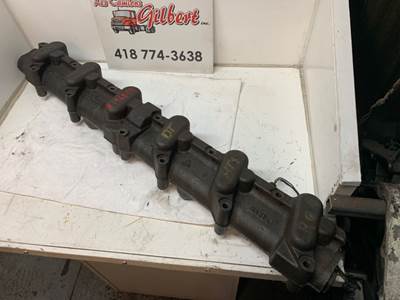 International DT466E Engine Part