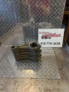 International VT275 Engine Part