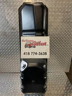 International MaxxForce DT Engine Oil Pan