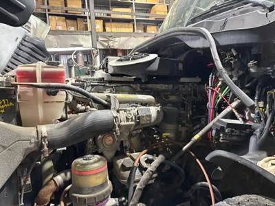 Detroit DD15 Engine for a 2014 Freightliner Cascadia 125