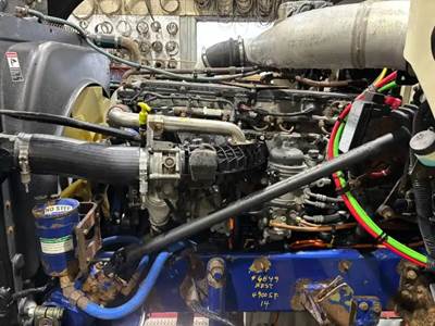 Detroit DD15 Engine for a 2014 Western Star 4900SF