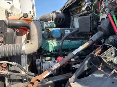 Volvo D13 Engine for a 2014 Volvo VNM64T
