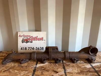 International DT466 Exhaust Manifold