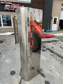 International LoneStar Exhaust Pipe