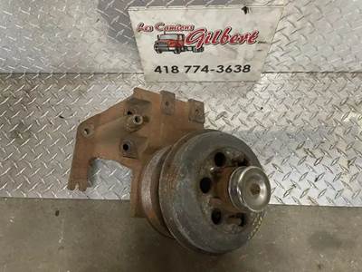 Cummins ISX Fan Clutch for a 2004 Volvo VNL