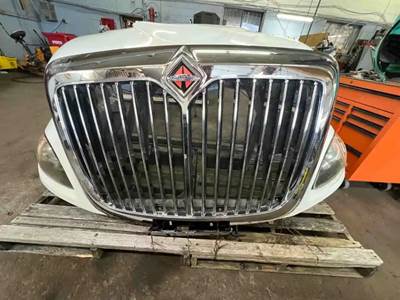 International ProStar Grille