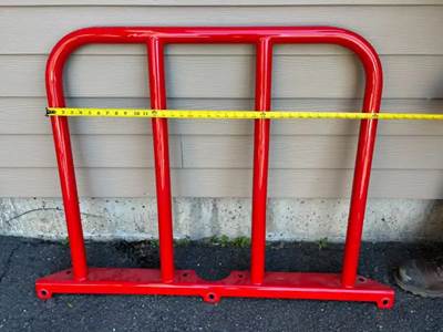 Western Star 4900 Grille Guard, Part # A21-28049-001, 36 3/4" x 32 1/2", Iron