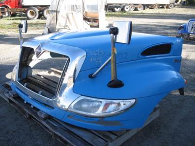 International 4400 Hood