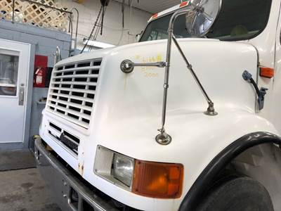 International 8100 Hood