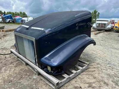 International 9400 Hood