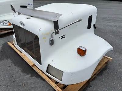 Peterbilt 330 Hood