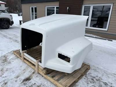 Western Star 4900SA Hood