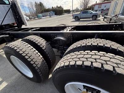 Freightliner Tuff Trac Suspension for a 2009 Freightliner M2 112