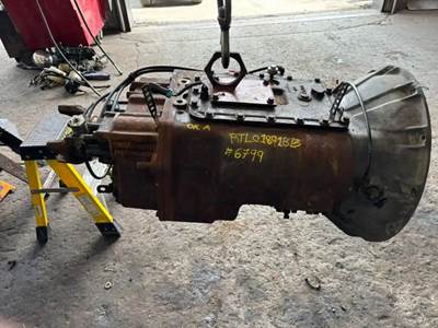 Eaton-Fuller RTLO18918B Transmission for a 2020 Kenworth T800