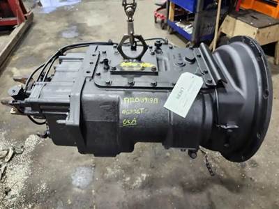 Eaton-Fuller RTLO18918B Transmission for a 2018 Peterbilt 367
