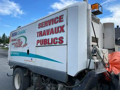 Nous Livrons Partout Au Canada Et Aux États-Unis. We Ship Anywhere In Canada &