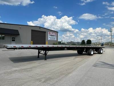 Dorsey 53x102 Combination Flatbed Trailer - Air Ride, Sliding Spread Axle
