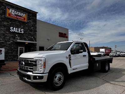 2024 Ford F-350 XL Flatbed Truck - Cm 11 FT Gooseneck Flatbed / Platform Body