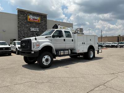 2024 Ford 750 XL Crew Cab Mechanic / Service Truck - Palfinger PAL Pro 72 Mechanic Body