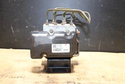 2011 Mitsubishi Fuso ABS Brake Pump