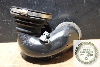 2016 Freightliner M2 Air Cleaner / Air Filter Housing