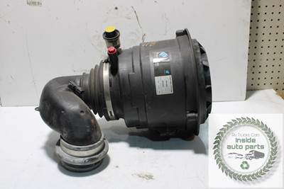 2022 Freightliner M2 Air Cleaner / Air Filter Housing