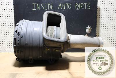 2014 International ProStar Air Cleaner / Air Filter Housing