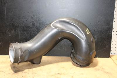 2019 Volvo VNR Air Transfer Tube
