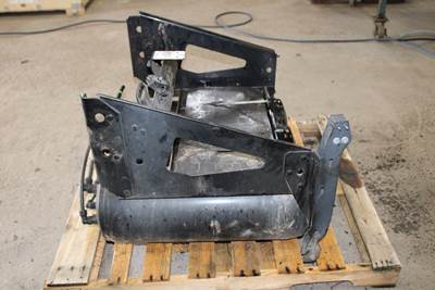 2023 Mack AN (ANTHEM) Battery Box With Air Tanks For Sale - Mineral, VA ...