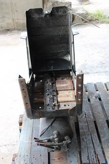 2019 Volvo VNR64T Battery Box