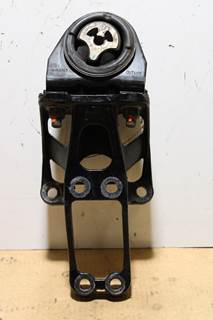 2022 Freightliner Cascadia 126 Cab Mount