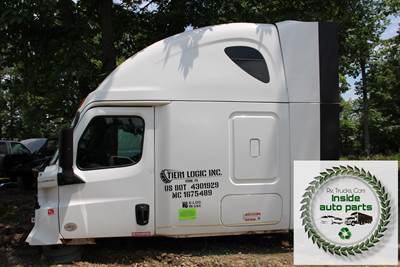 2019 Freightliner CASCADIA 126 Cab Assembly