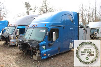 2013 Freightliner Cascadia Cab Assembly