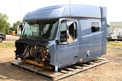 2018 Volvo VNL Cab Assembly