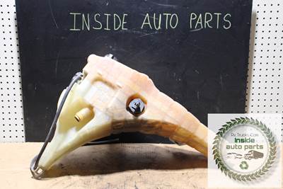 2018 Freightliner Cascadia Coolant Reservoir