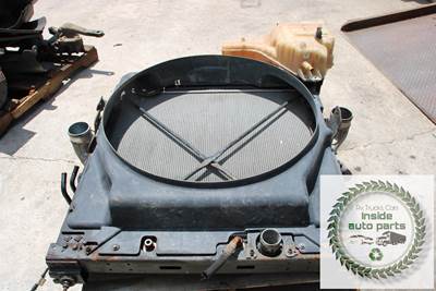 2015 Mack CXU613 Cooling Assembly