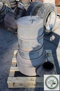 2009 Mack 700 DPF Assembly