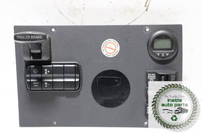 2017 Peterbilt 579 Dash Panel