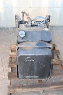 2013 Freightliner Cascadia DEF Tank