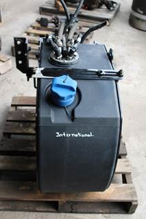 2015 International ProStar DEF Tank