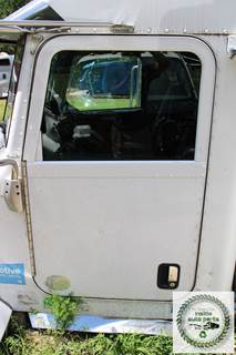 2012 Peterbilt 386 Front Door Assembly LH/ Driver Side