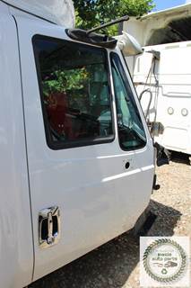 2014 International ProStar Passenger Door