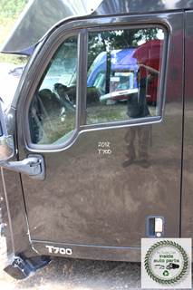 2012 Kenworth T700 Driver Side Door