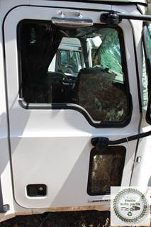 2023 Mack AN (ANTHEM) Passenger Door