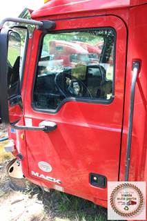 2014 Mack Pinnacle CXU613 Driver Side Door