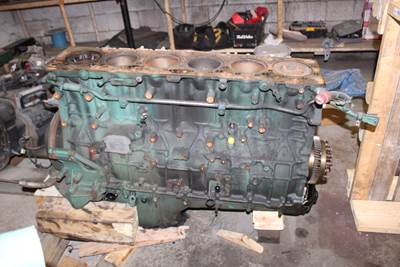 2021 Volvo D13N-455 Engine Block / Cylinder Block
