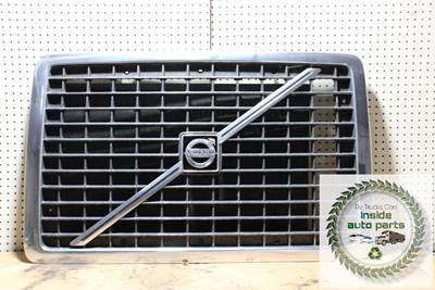 2016 Volvo VNL Grille (Chrome)