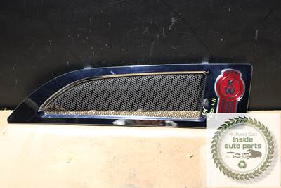 2020 Kenworth T680 Hood Side Vent Grille